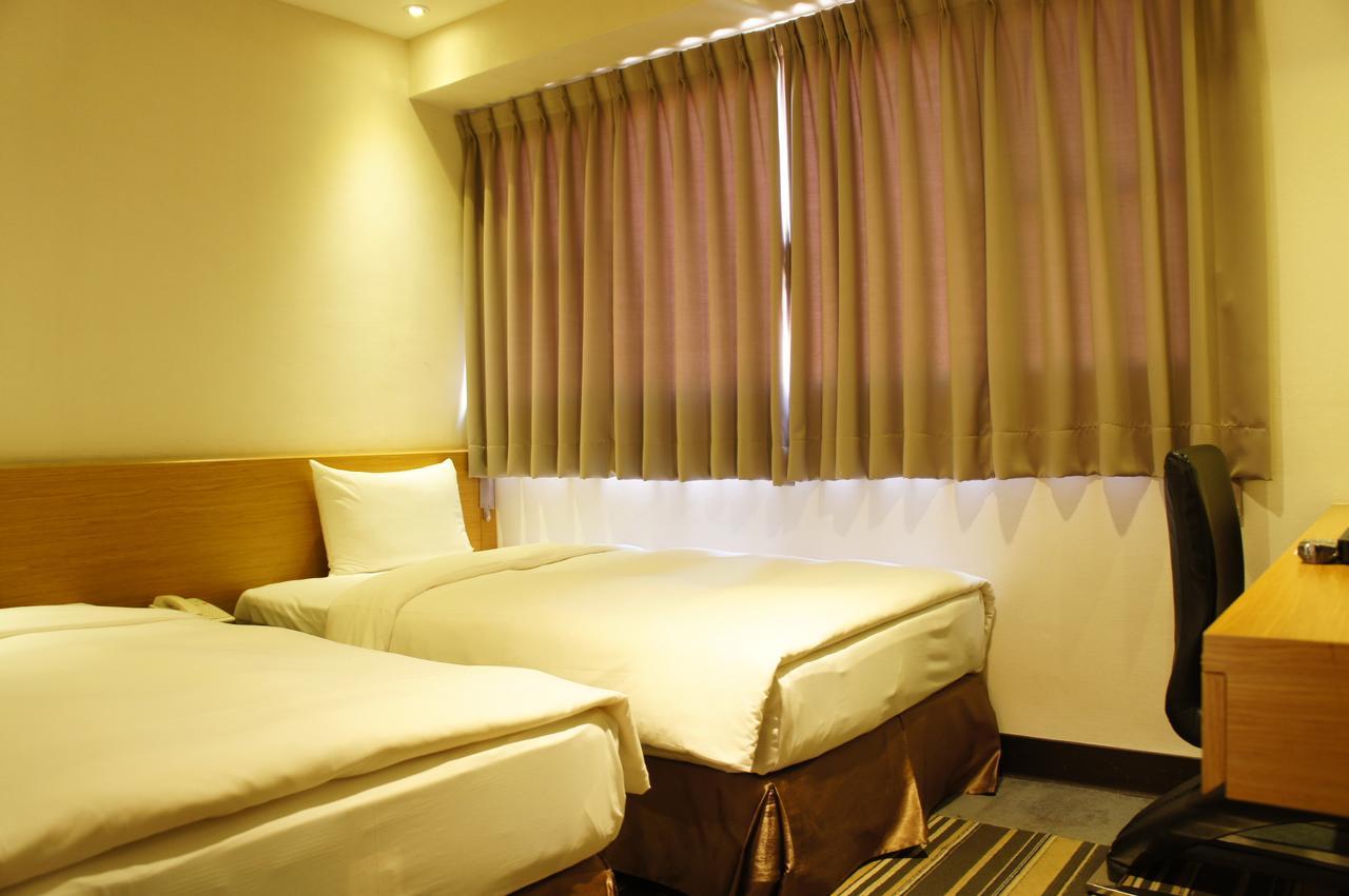 Country Garden Hotel Chiayi City Exterior photo