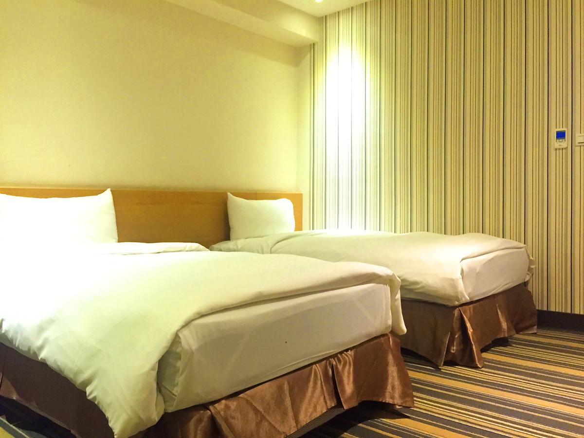Country Garden Hotel Chiayi City Exterior photo