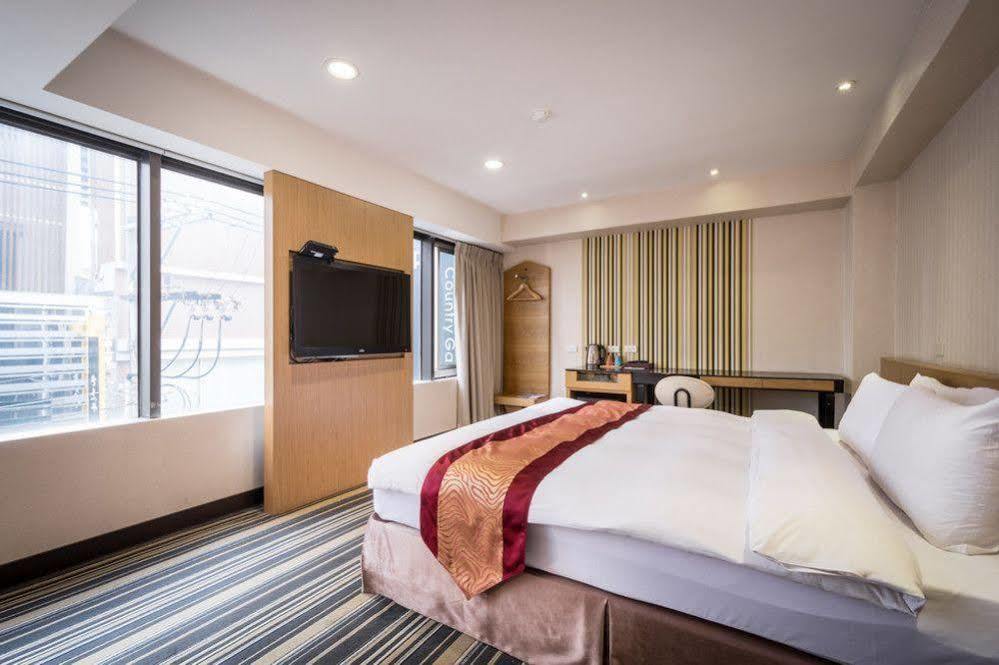 Country Garden Hotel Chiayi City Exterior photo