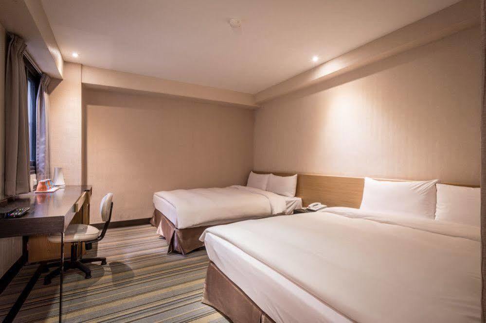 Country Garden Hotel Chiayi City Exterior photo